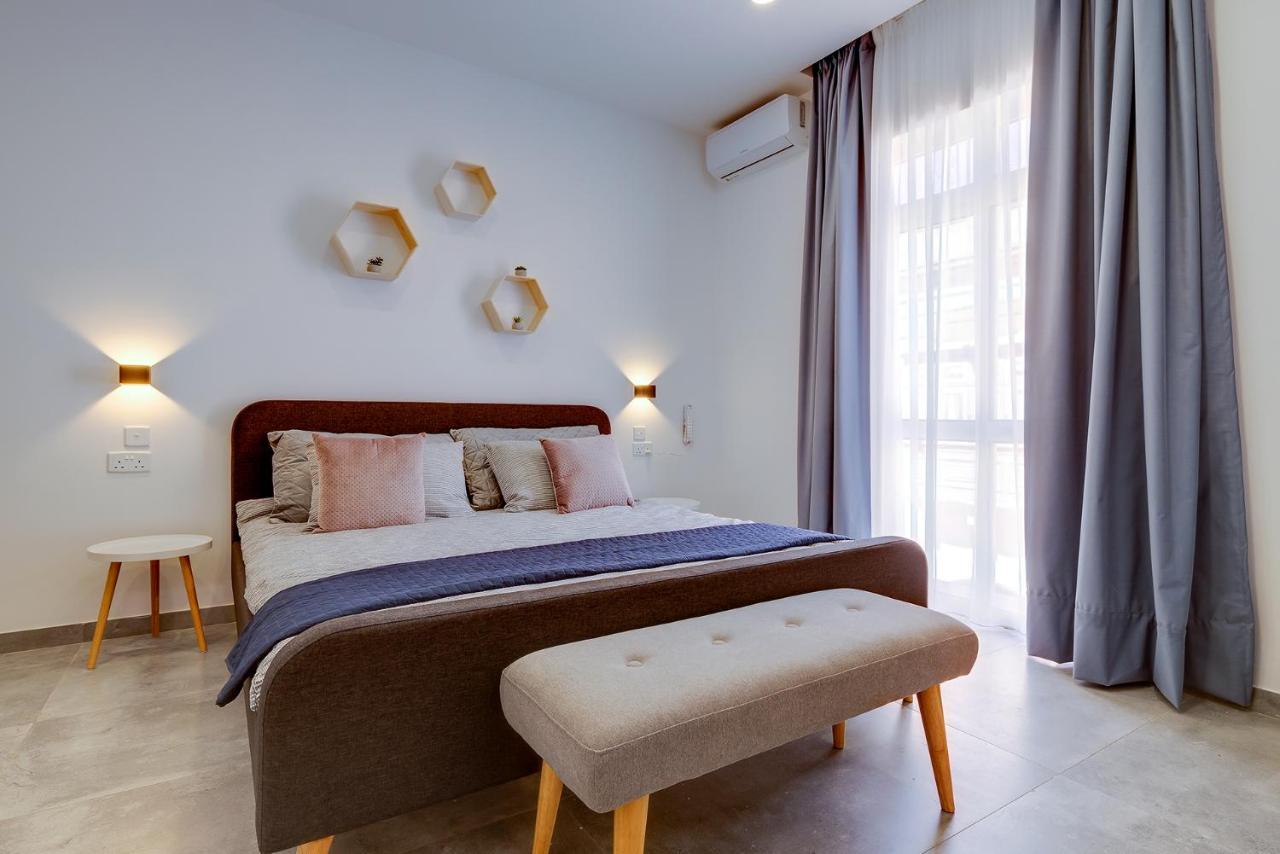 Perfect Location, Idyllic 2Br Apartment Sliema Exterior foto