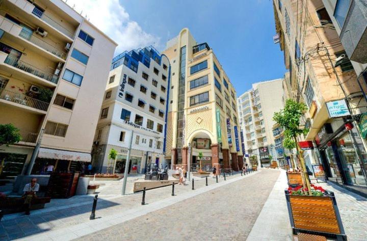 Perfect Location, Idyllic 2Br Apartment Sliema Exterior foto